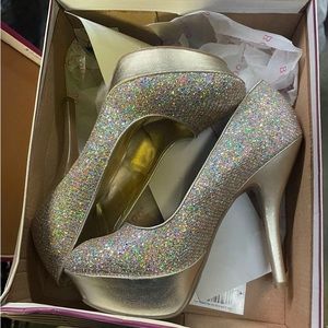 Bamboo glittery heel formal